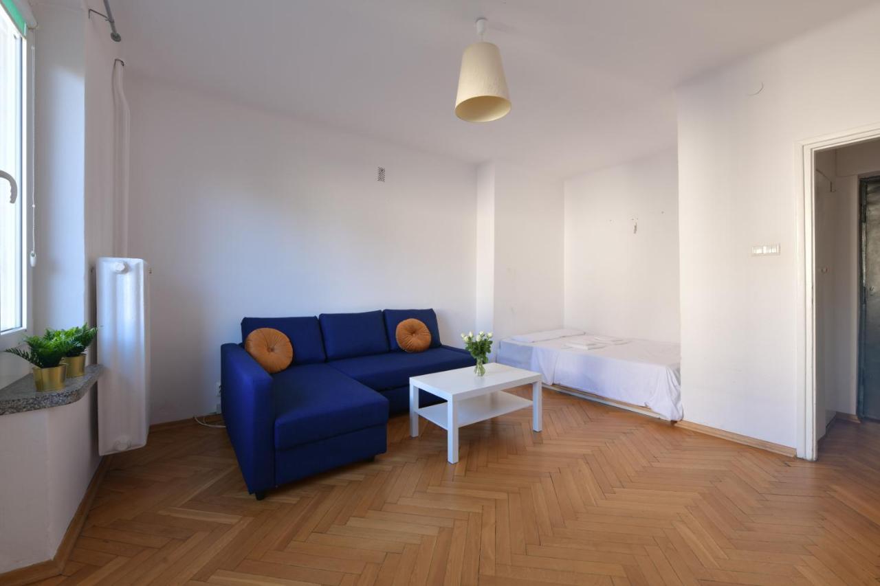 Wilcza 3 - Apartament Dla 4 Osob - 260M Do Ambasady Usa - Duzy Balkon Od Strony Dziedzinca - Wifi - Good Apartments Warsaw Exterior photo